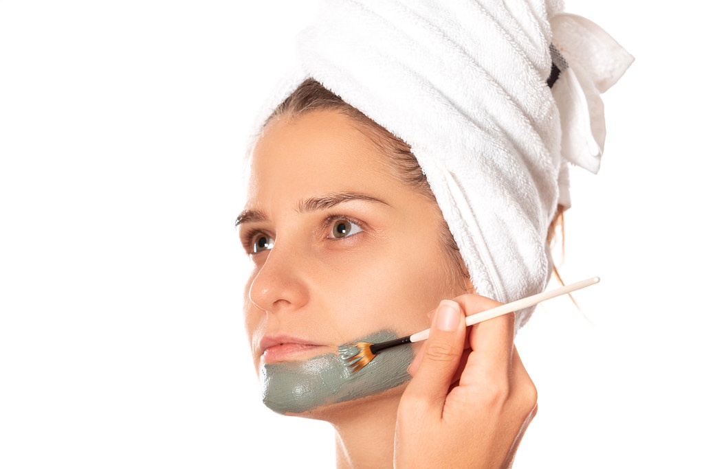 Factors to remember before choosing any skin care