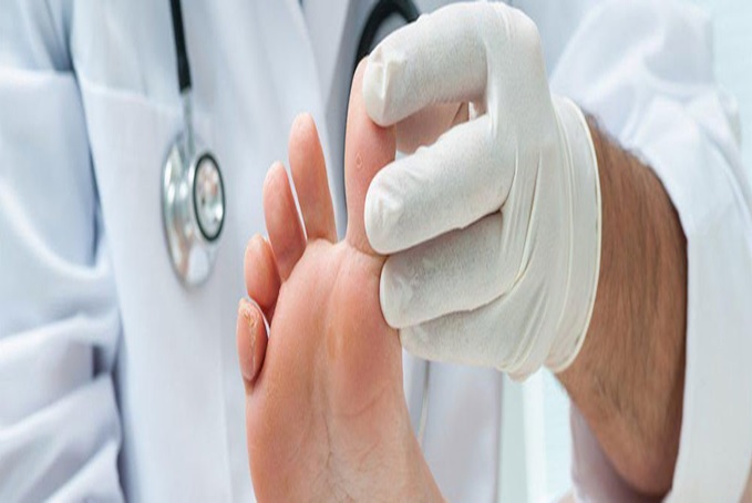 The Right Doctor for Your Ankle or Foot Problems. Podiatrist or Surgeon?
